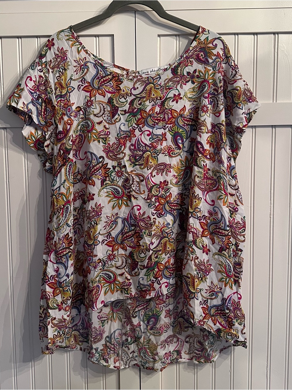 Ava Christine Paisley-Print White Short-Sleeve High Low Top Size 1X